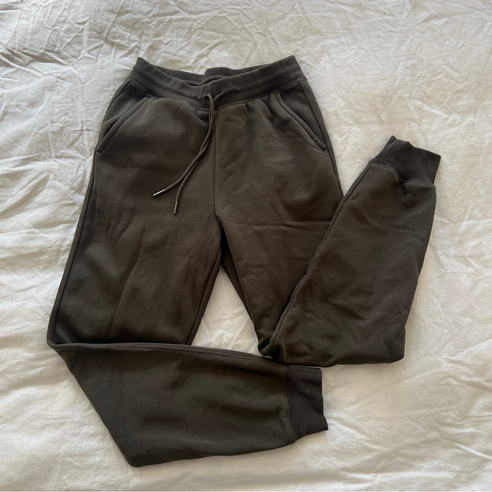 Uniqlo Dark Green Fleece-Lined Sweat
